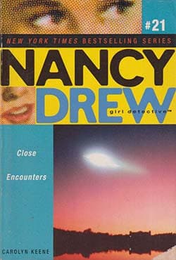 Nancy Drew: Close Encounters (পেপারব্যাক) | Nancy Drew: Close Encounters (Paperback)