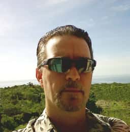 রাসেল ব্লেক