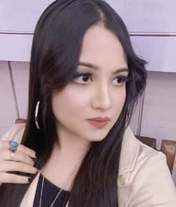 নিমগ্ন দুপুর